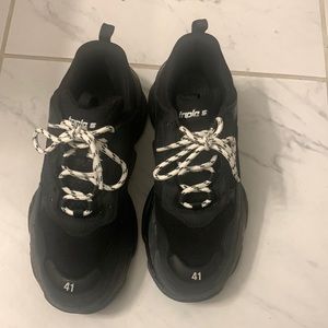 Balenciaga Triple S 41